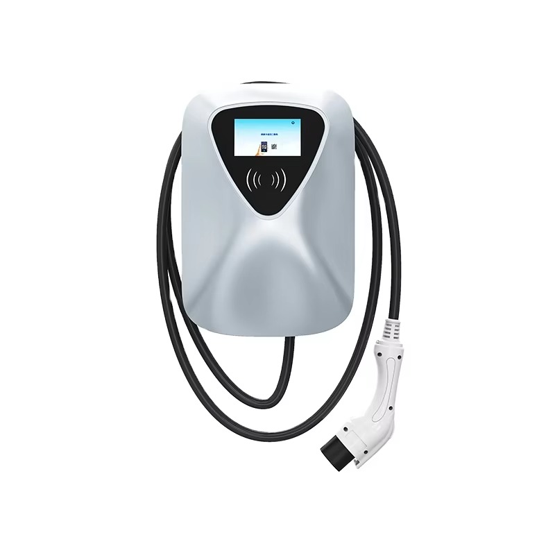 شاحن بطارية متنقل للسيارات الك - مراجعة Car Charger وسعره
