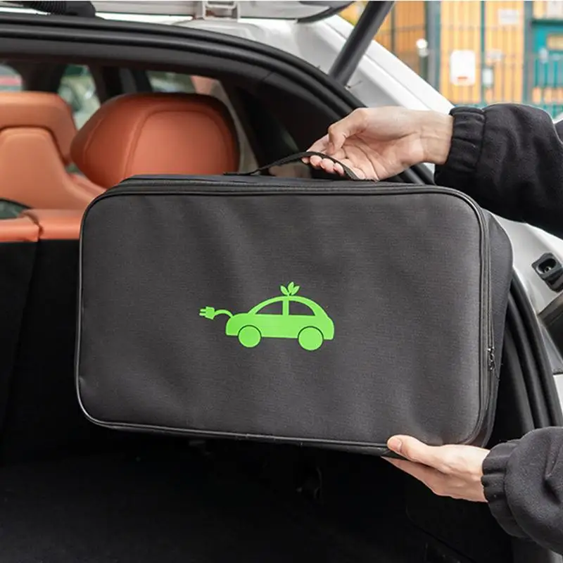 حقيبة تخزين جديدة لشاحن السيار - مراجعة Car Cable Organizer وسعره